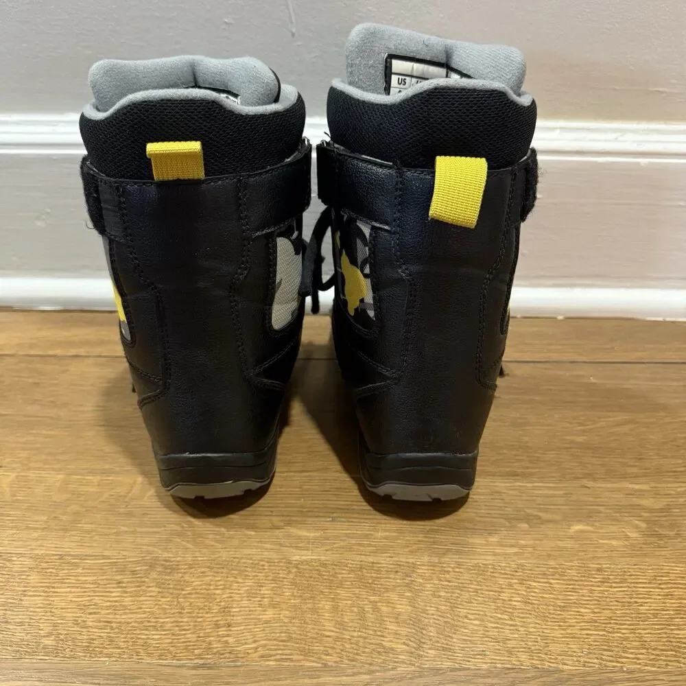 Burton Freestyle Black Yellow Kids Snowboard Winter Boots Kids Size US 2 EUR 33